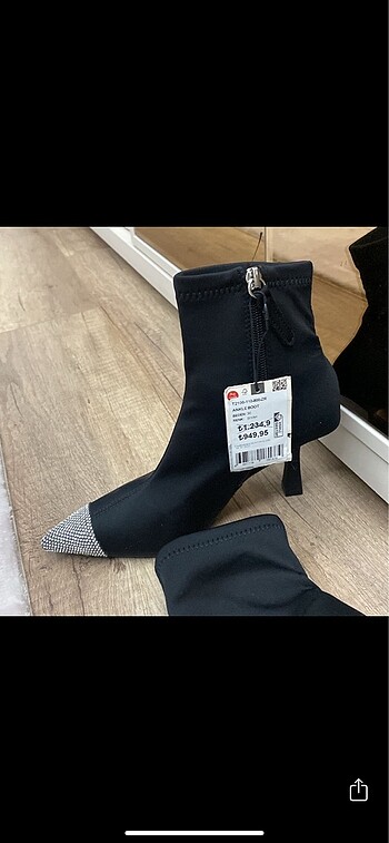 Zara bot