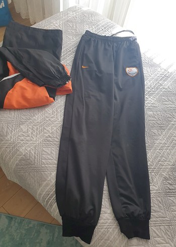 Turuncu Fermuarlı Erkek Eşofman Altı