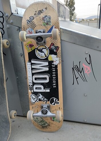 Beden Pow 8.25 kaykay