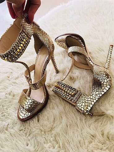 38 Beden altın Renk Nine West Gold Taşlı Abiye Ayakkabı