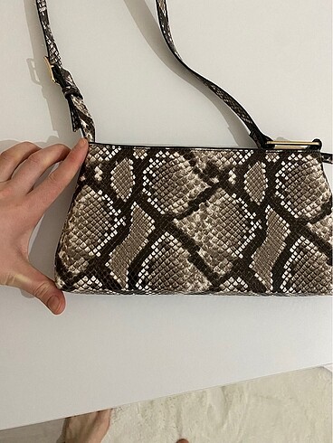  Beden MANGO LEOPAR DESENLİ ÇANTA