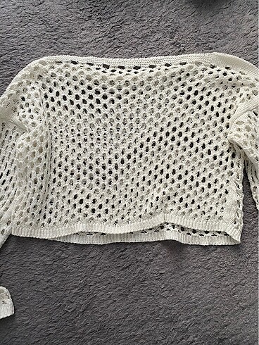 Trendyol & Milla delikli crop