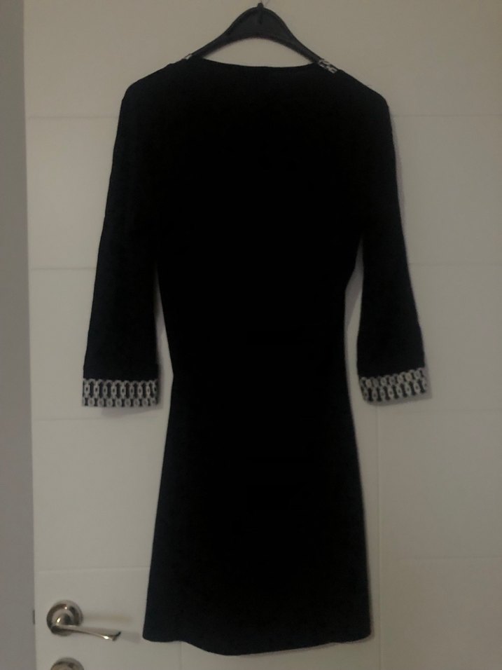 Zincir Detaylı Siyah Uzun Kollu Gotik Elbise - Görsel 5