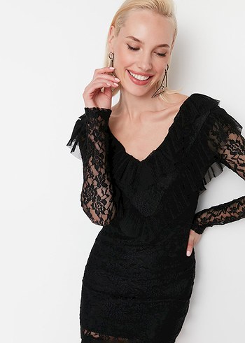 Dantel Detaylı Siyah Mini Gotik Elbise - Görsel 2