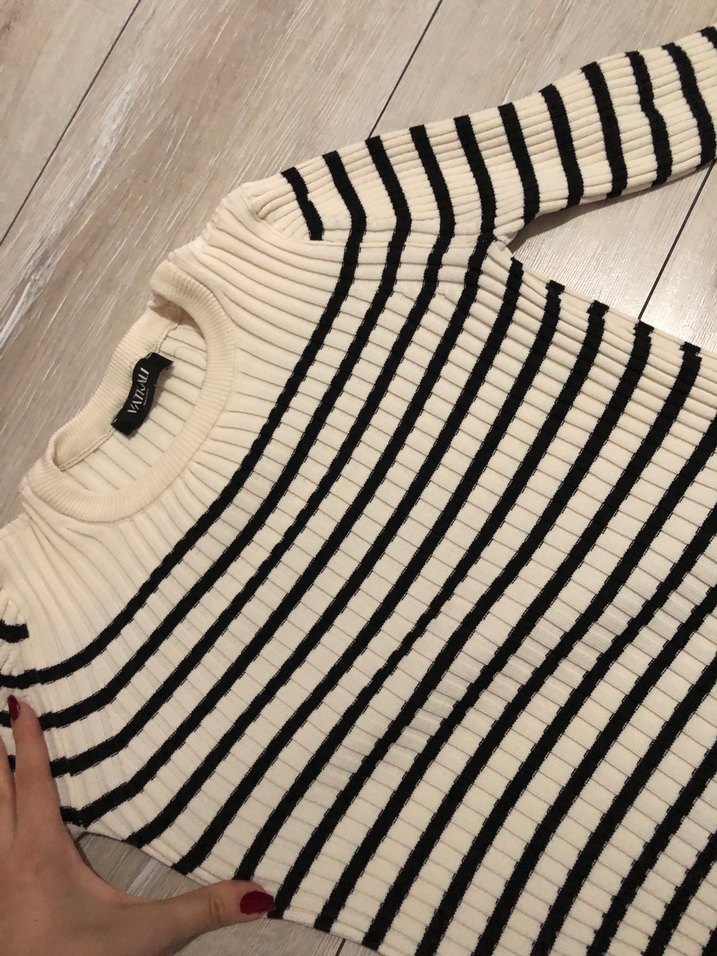 Vatkalı Çizgili Uzun Kollu Triko Kadın Kazak - Görsel 2