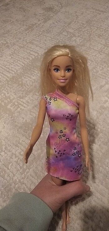 Barbie bebek