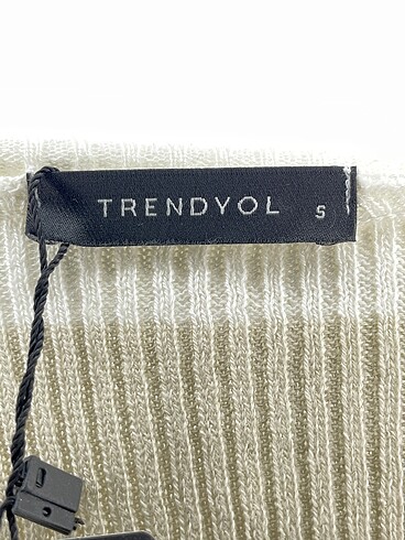 s Beden çeşitli Renk Trendyol & Milla Bluz %70 İndirimli.