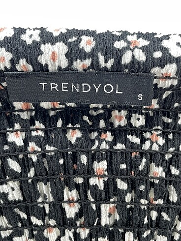 s Beden çeşitli Renk Trendyol & Milla Bluz %70 İndirimli.