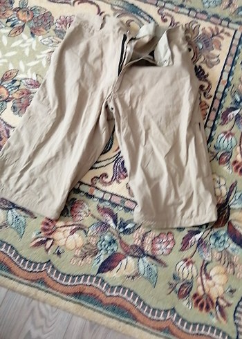 Kadın Bej Kemerli Mini Kumaş Pantolon