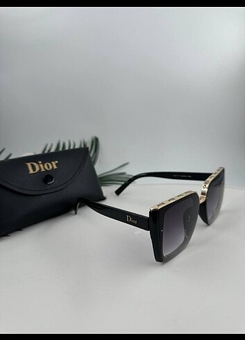 Dior Dior güneş gözlüğü 