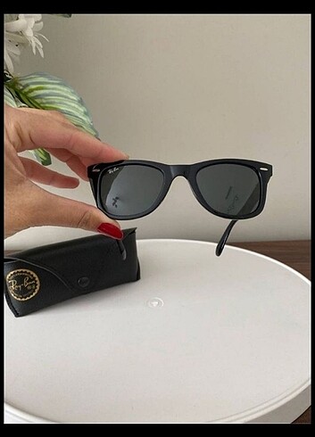  Beden Rayban güneş gözlüğü 