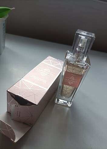Avon luminata 