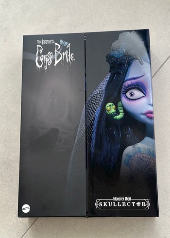 Monster High Skullector Corpse Bride