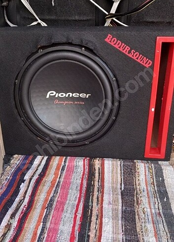 Pioneer Subwoofer