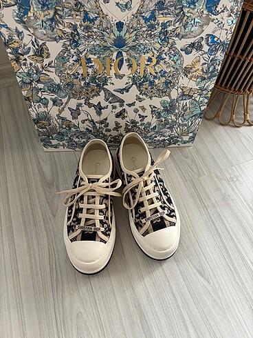 Dior Sneaker