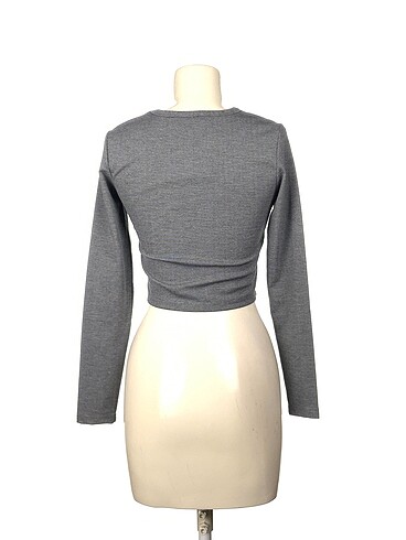 m Beden Trendyol & Milla Sweatshirt %70 İndirimli.