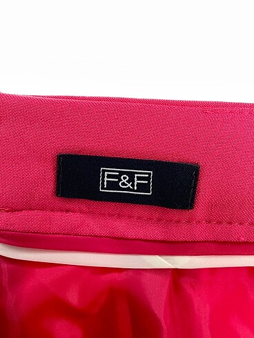 34 Beden pembe Renk F&F Midi Etek %70 İndirimli.