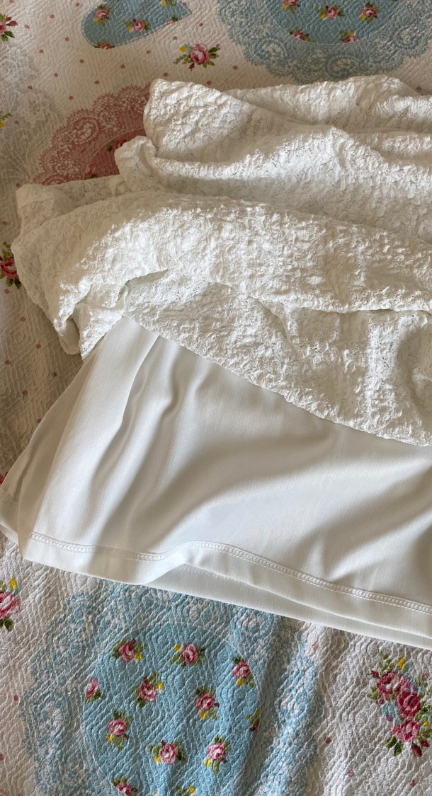 Beyaz Dantel Detaylı Uzun Kadın Etek - Görsel 5