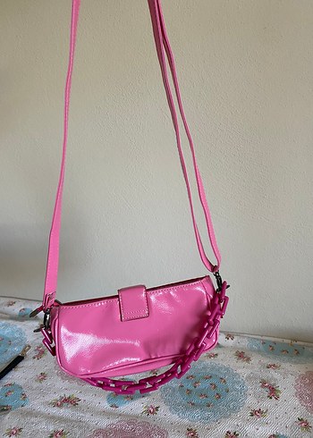 Parlak Pembe Deri Kadın Çanta - Görsel 3