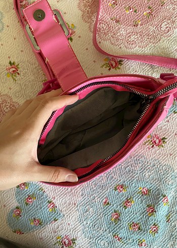 Parlak Pembe Deri Kadın Çanta - Görsel 4