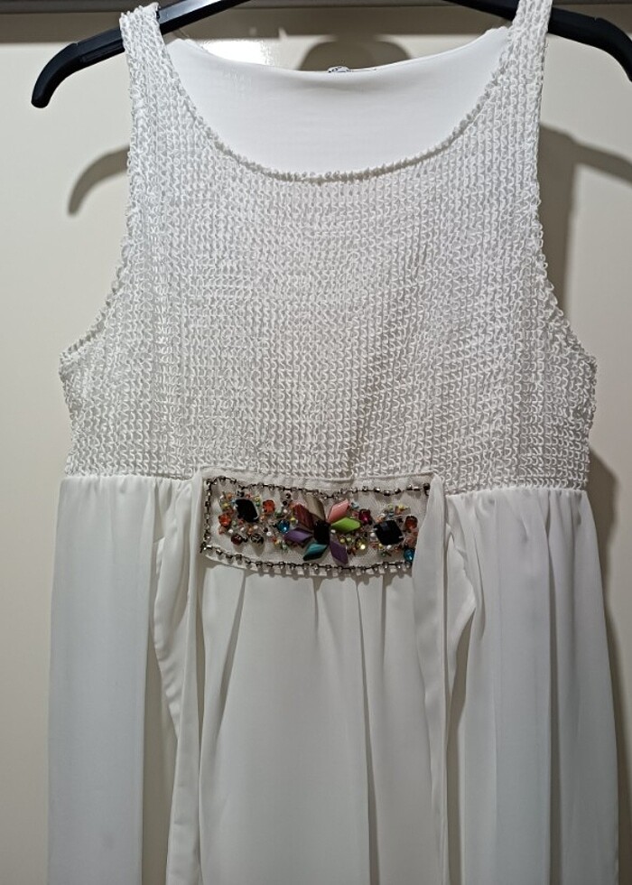 Beyaz yazlık mezuniyet elbisesi - Görsel 3