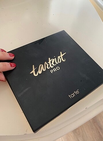  Beden Renk Tarte Far paleti