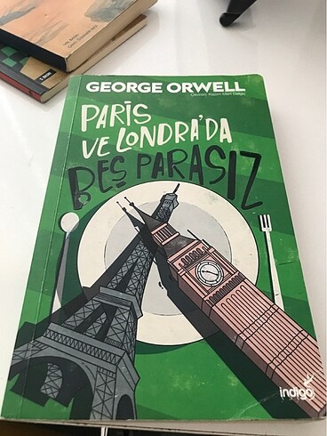  Beden 4 adet Kitap simyacı, geçmişe yolculuk, gorge Orwell Paris ve L