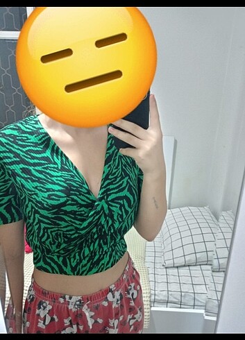 YEŞİL ZEBRA DESEN CROP