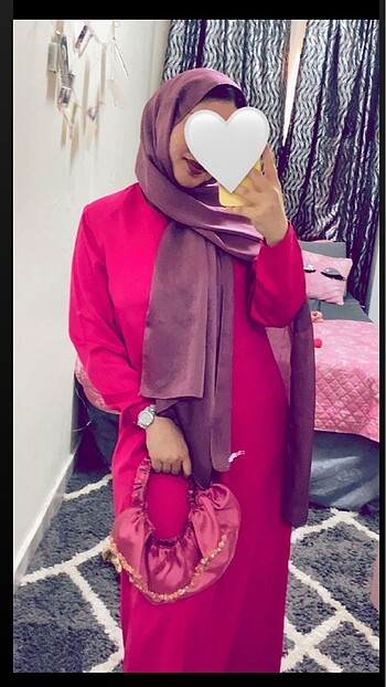 Pembe elbise uzun kol