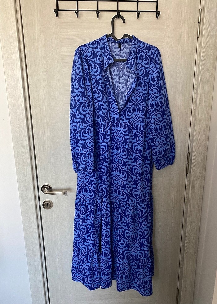 Saks desenli Tesettür Elbise - Görsel 2