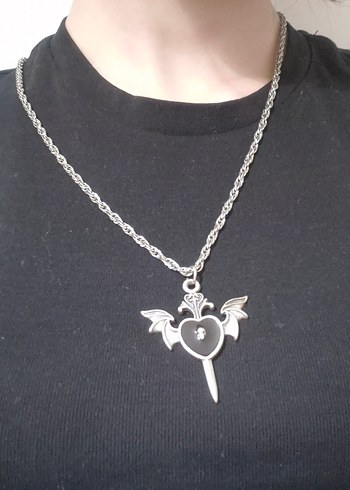 Goth Kanatlı Kalp Zincir Kolye - Görsel 3