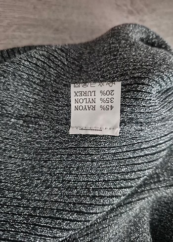 Gri V Yakalı Nakışlı Triko Bluz - Görsel 5