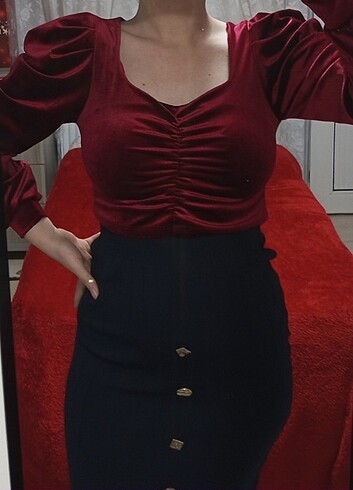 Saten Işıltılı Crop
