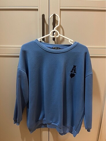 Mavi sweat