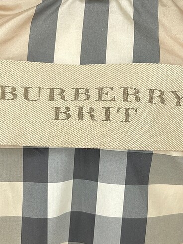 m Beden kahverengi Renk Burberry Mont %70 İndirimli.