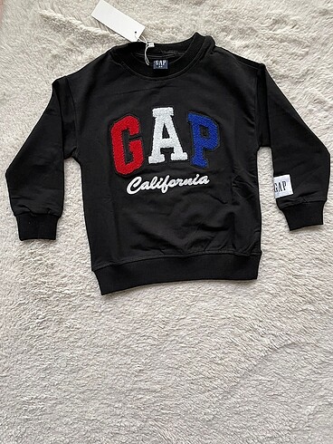 GAP Baskılı Sweat