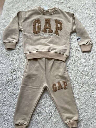GAP Baskılı Eşofman Takım