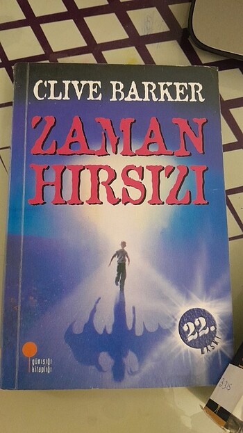 diğer Beden beyaz Renk Zaman hırsızı - Suç ve Ceza - Akıl Tutulması 
