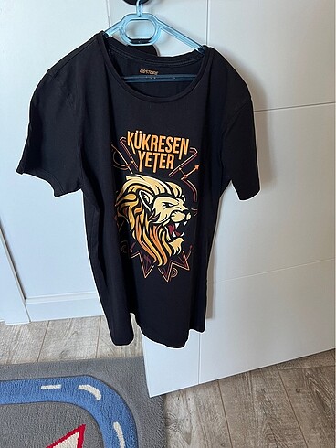 GS Store t shirt