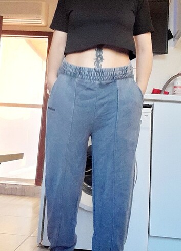 Bershka yıkamalı oversize eşofman 