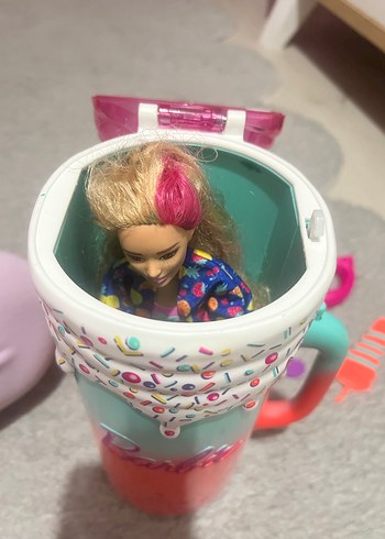 Renkli Barbie Temalı Pipetli Kupa - Görsel 4