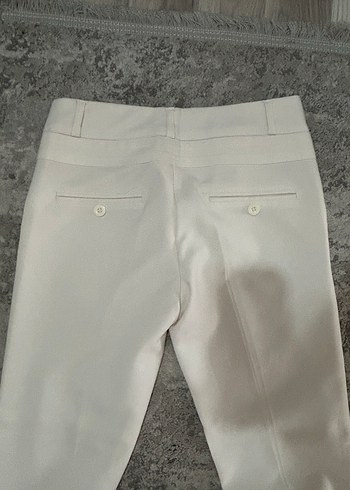 Beyaz Kumaş Pantolon - Görsel 4