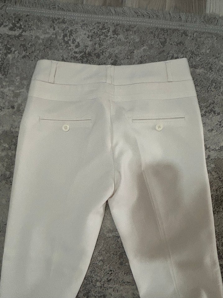 Beyaz Kumaş Pantolon - Görsel 4