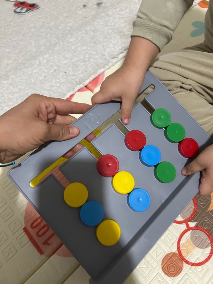 Renkli Düğmeli Eğitim Oyuncağı - Görsel 2