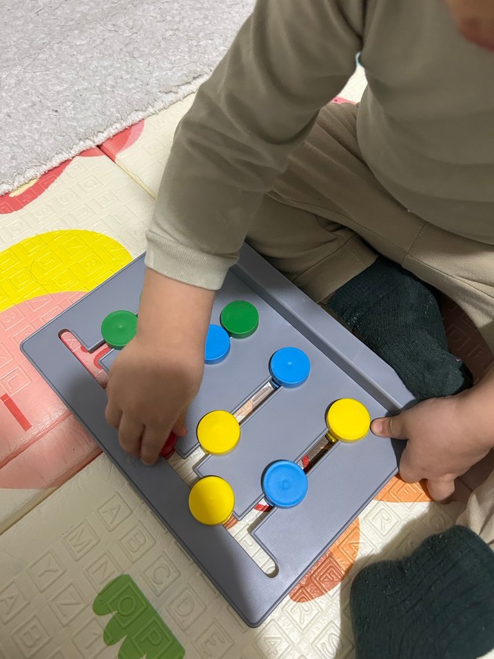 Renkli Düğmeli Eğitim Oyuncağı - Görsel 3