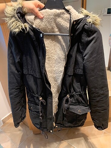 H&M Siyah Mont