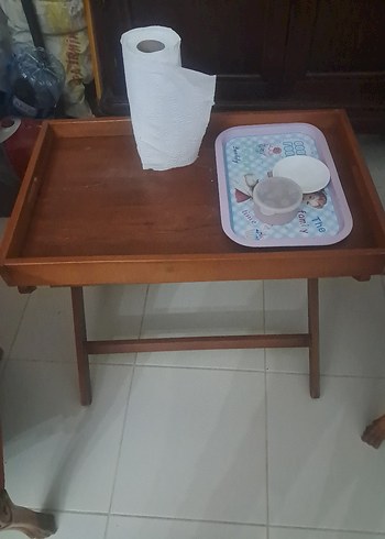  Beden mavi Renk Mavi Desenli Çaydanlık Seti ve ahşap sehps