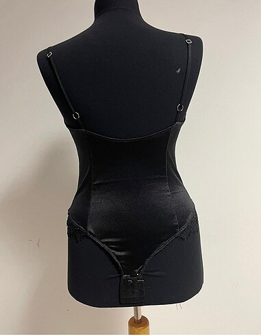 s Beden Bağcıklı Bodysuit