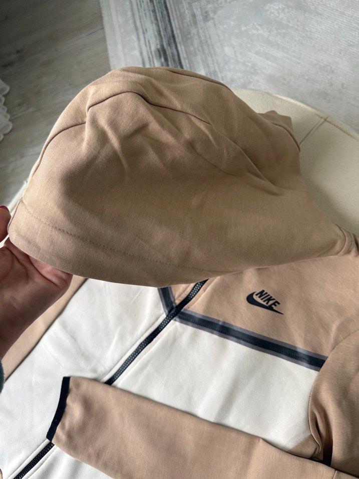 Bej Nike Kadın Mini Eşofman Takımı - Görsel 4