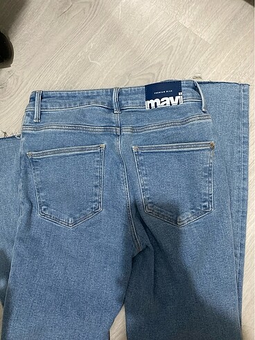 34 Beden Mavi Jean